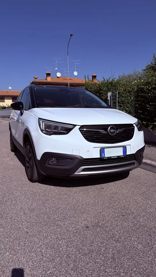 Opel Crossland X