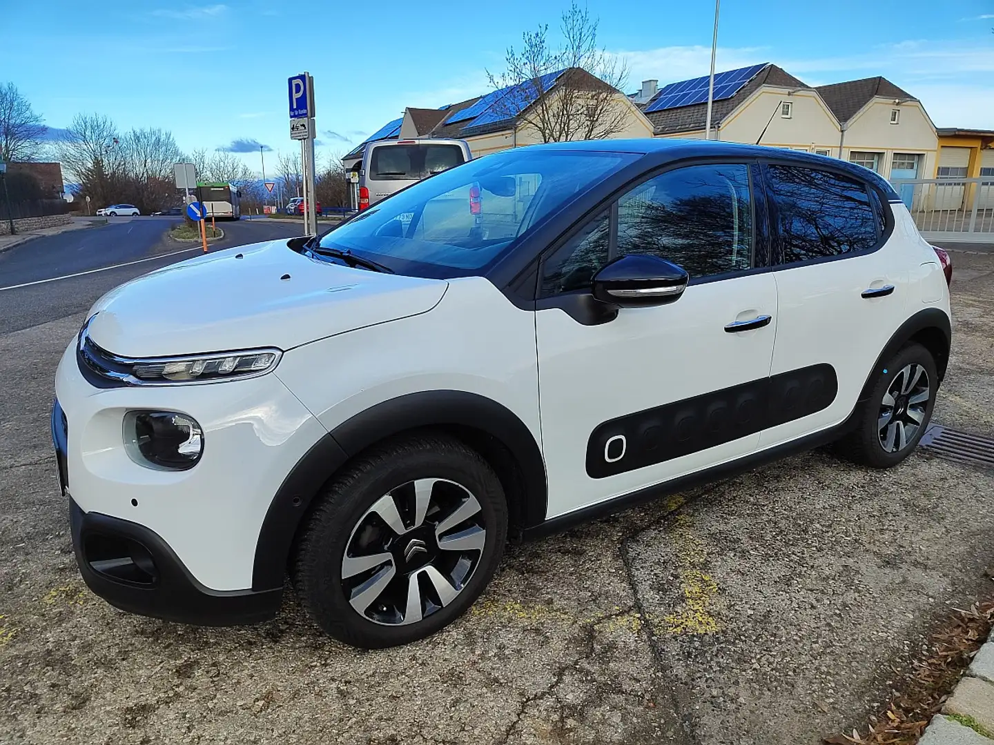 Citroen C3 PureTech 110 S&S EAT6 Shine Weiß - 2