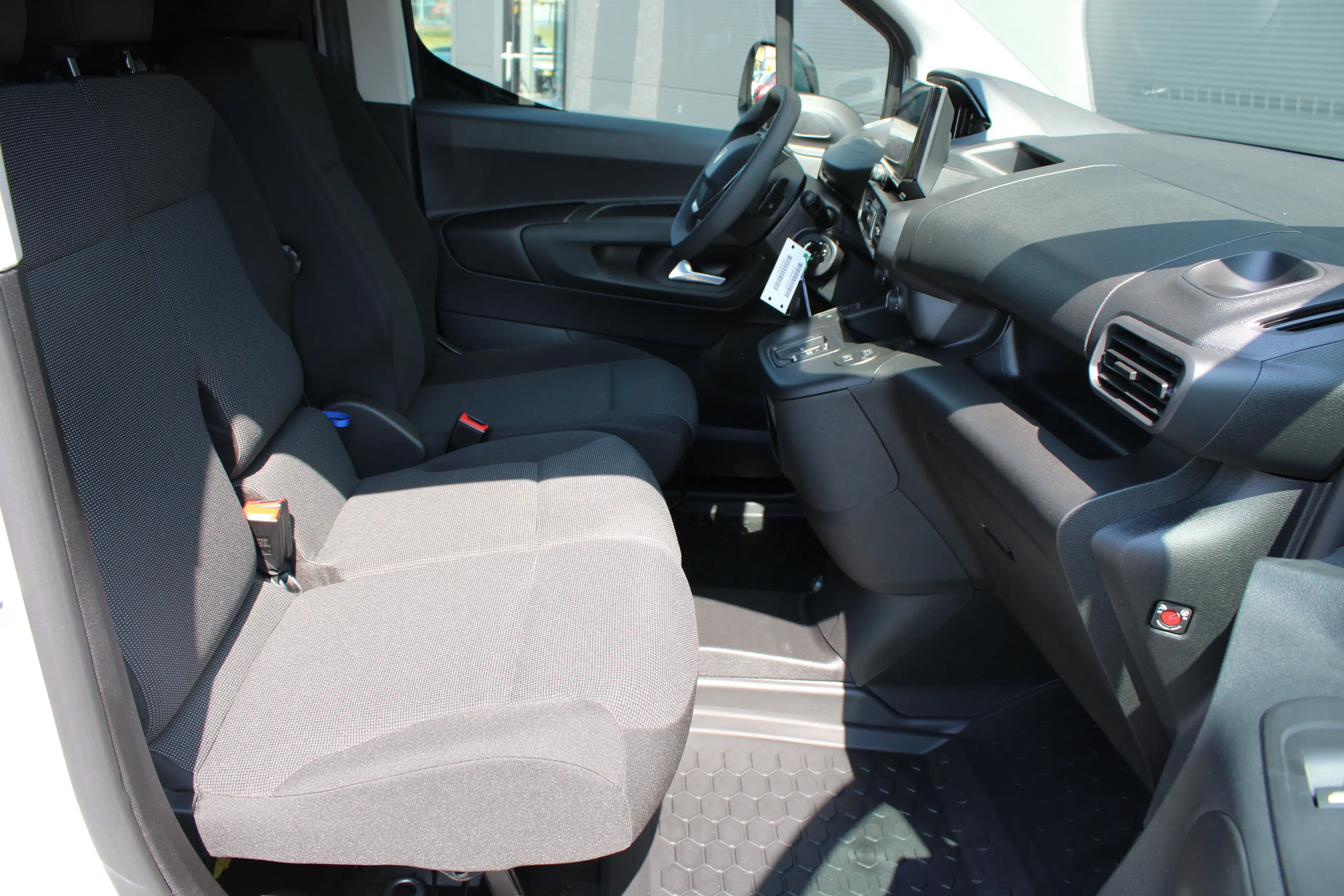 Peugeot Partner e-Partner 136 L1 50 kWh | Fase 3 laden | Navigatie — photo 5