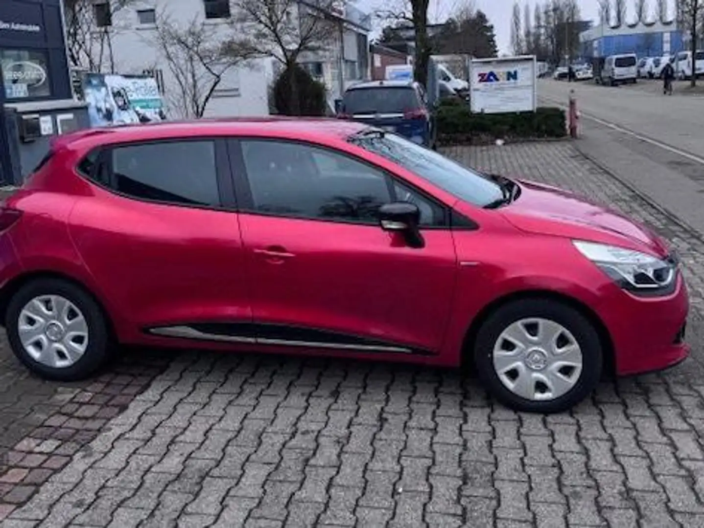 Renault Clio Clio Diesel Energy dCi 90 EDC Limited Rot - 2
