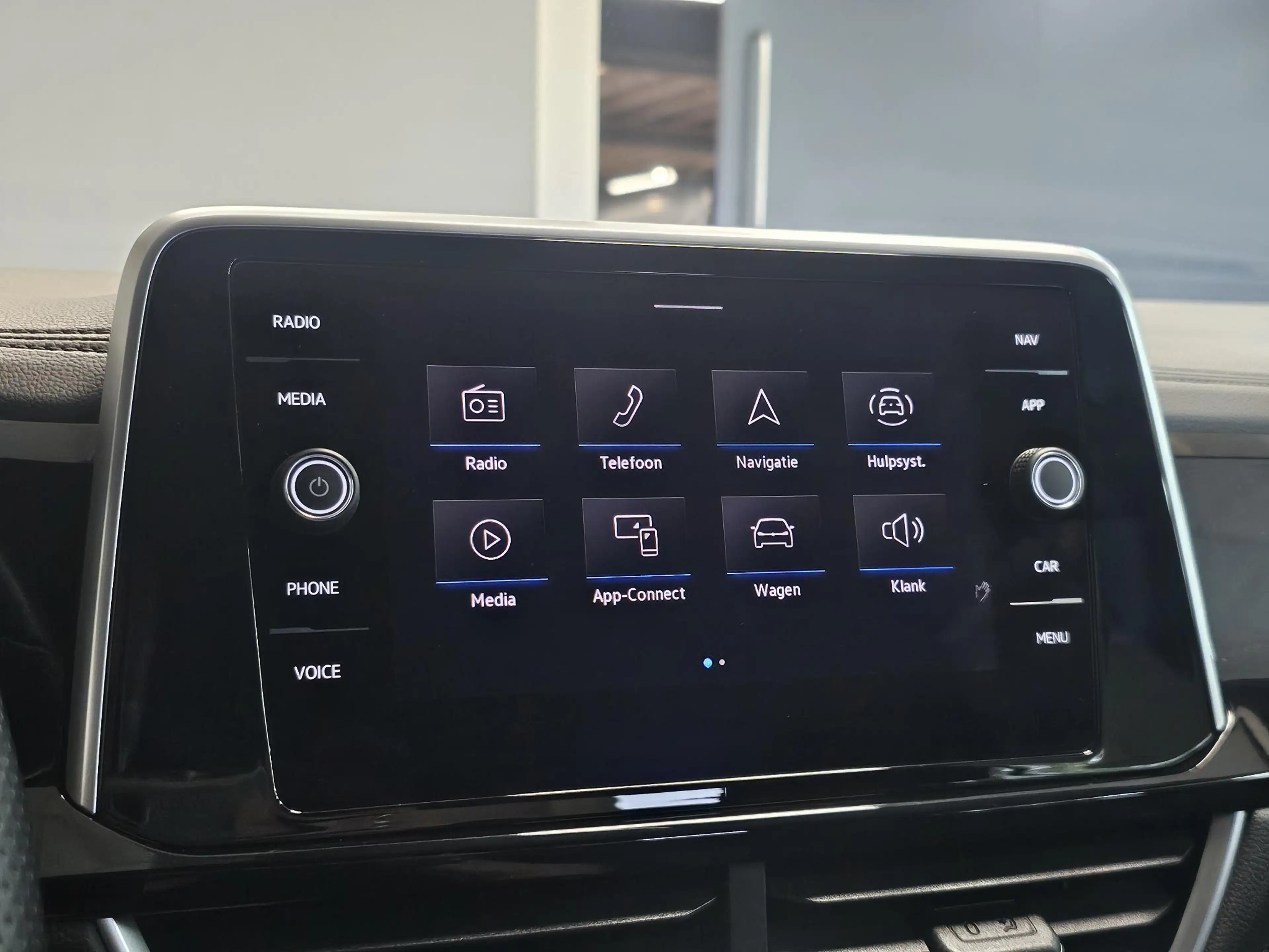 Volkswagen T-Roc 1.5 TSI R-Line Black Style | Stoelmassage | Adapti — photo 22