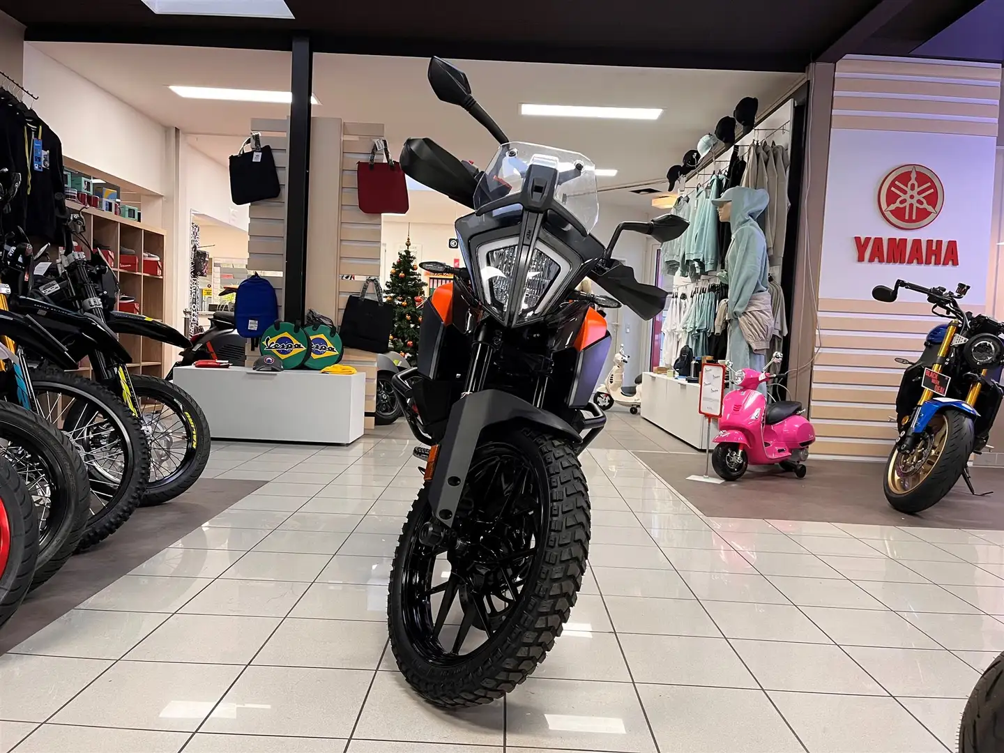 KTM 390 Adventure - 2