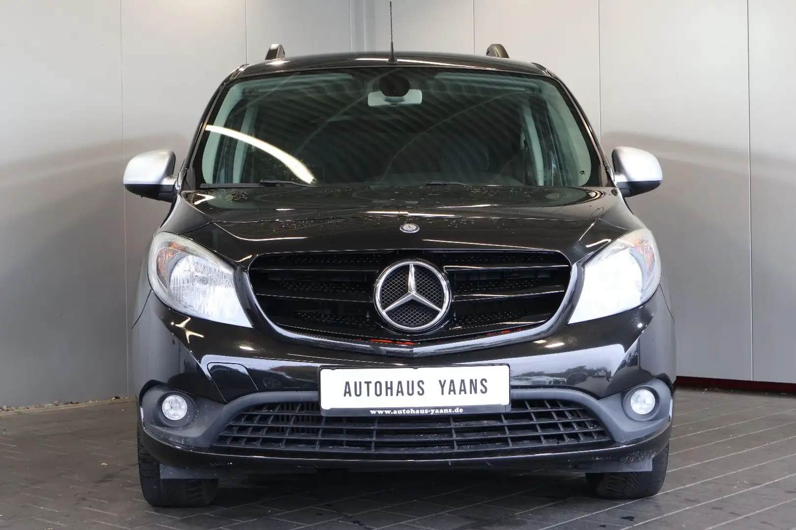 Mercedes-Benz Citan Kombi 109 CDI lang KLIMA+BT+AHK Schwarz - 2
