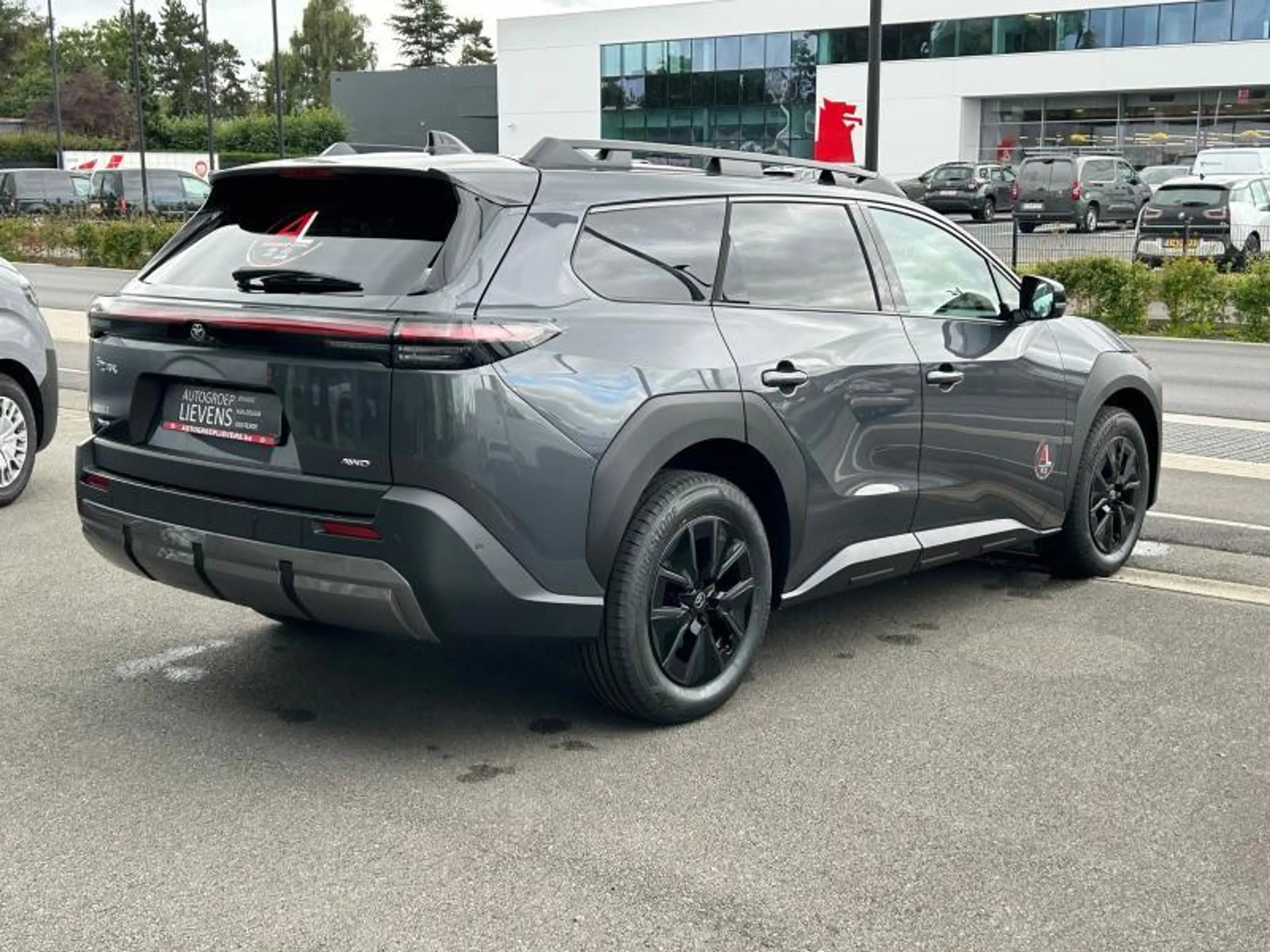 Toyota bZ4X 74.7KWH EXECUTIVE AWD — photo 4