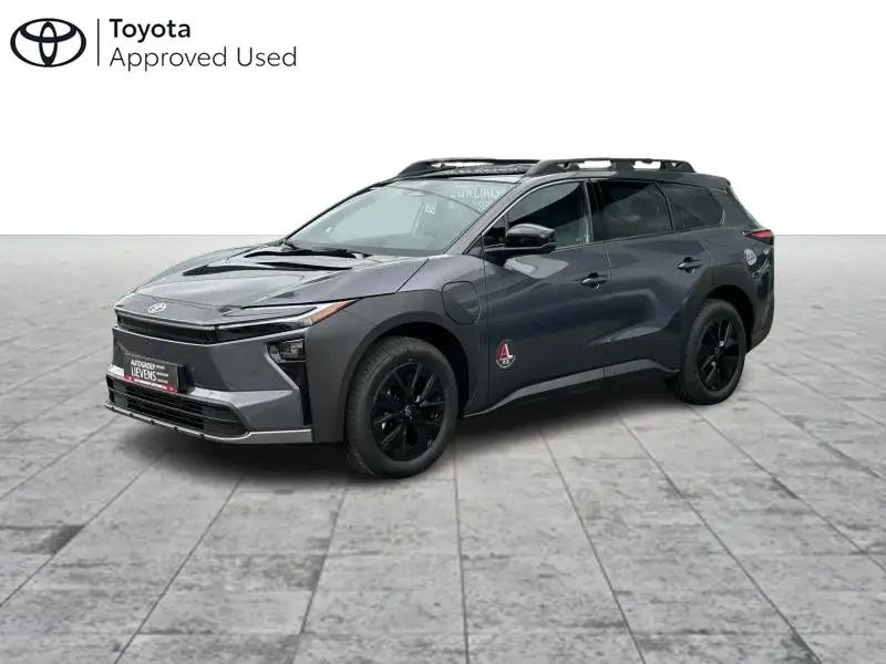 TOYOTA Bz4x
