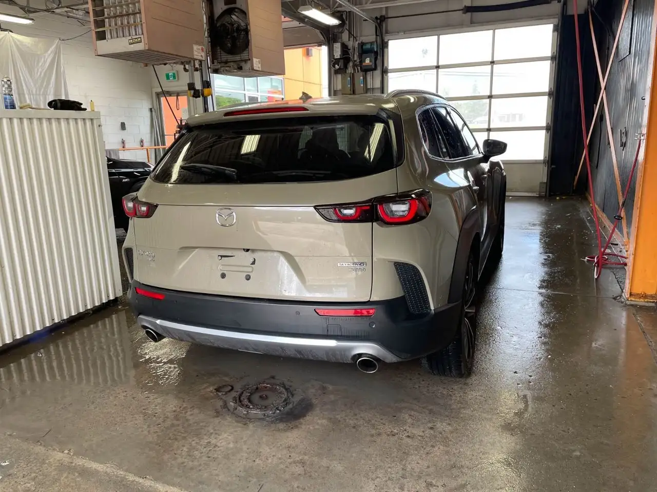 Mazda CX-50 снимка Mazda CX-50