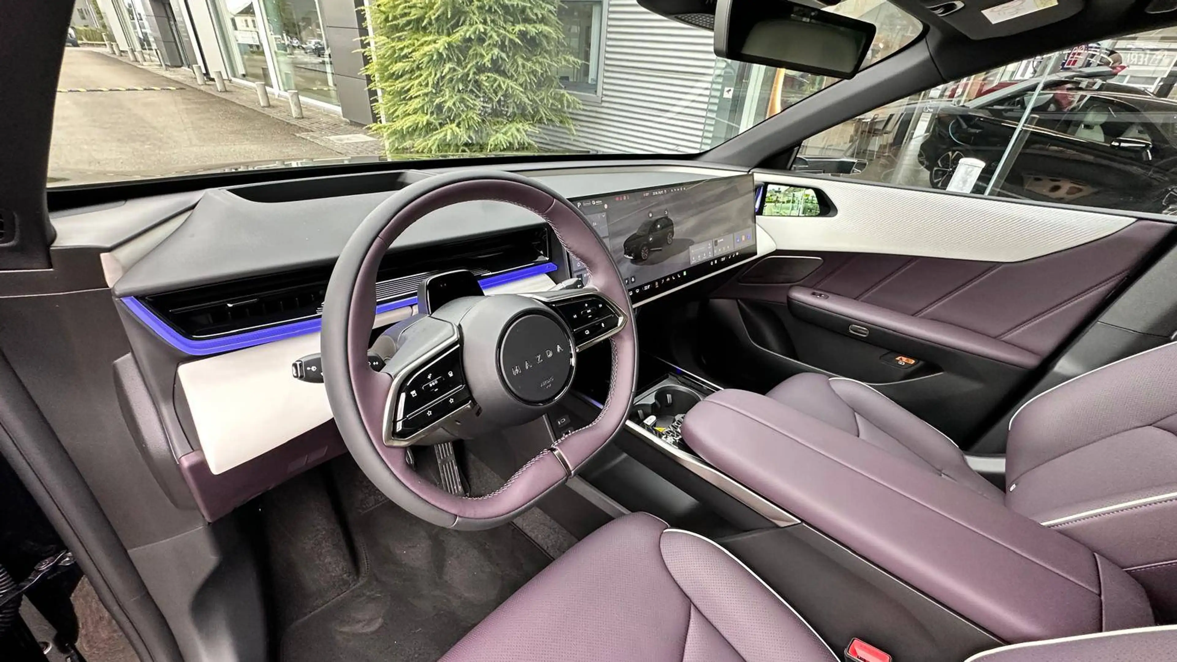 Mazda CX-6e CX-6e 78 kWh Takumi Plus Takumi Plus — photo 6