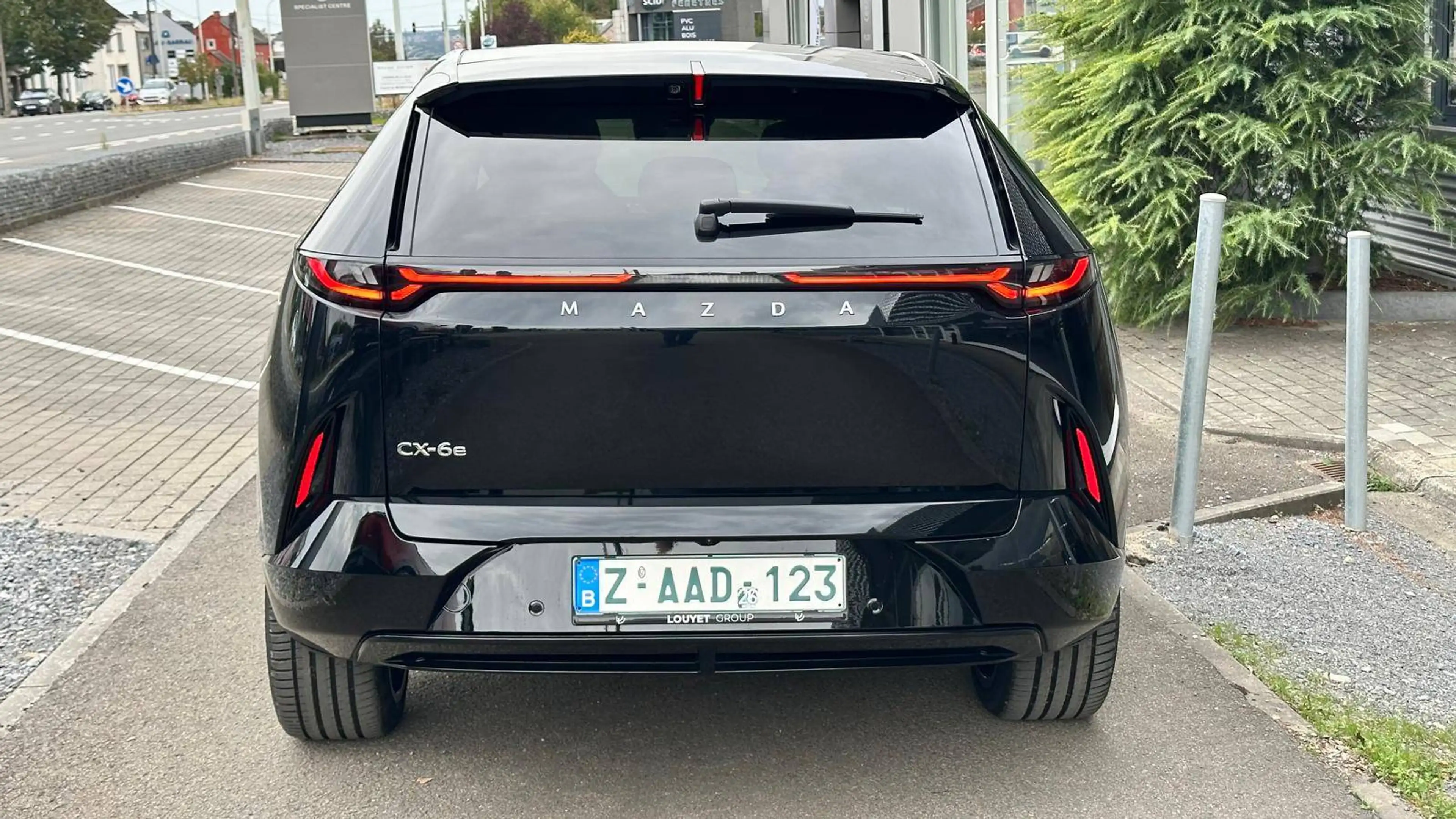 Mazda CX-6e CX-6e 78 kWh Takumi Plus Takumi Plus — photo 3