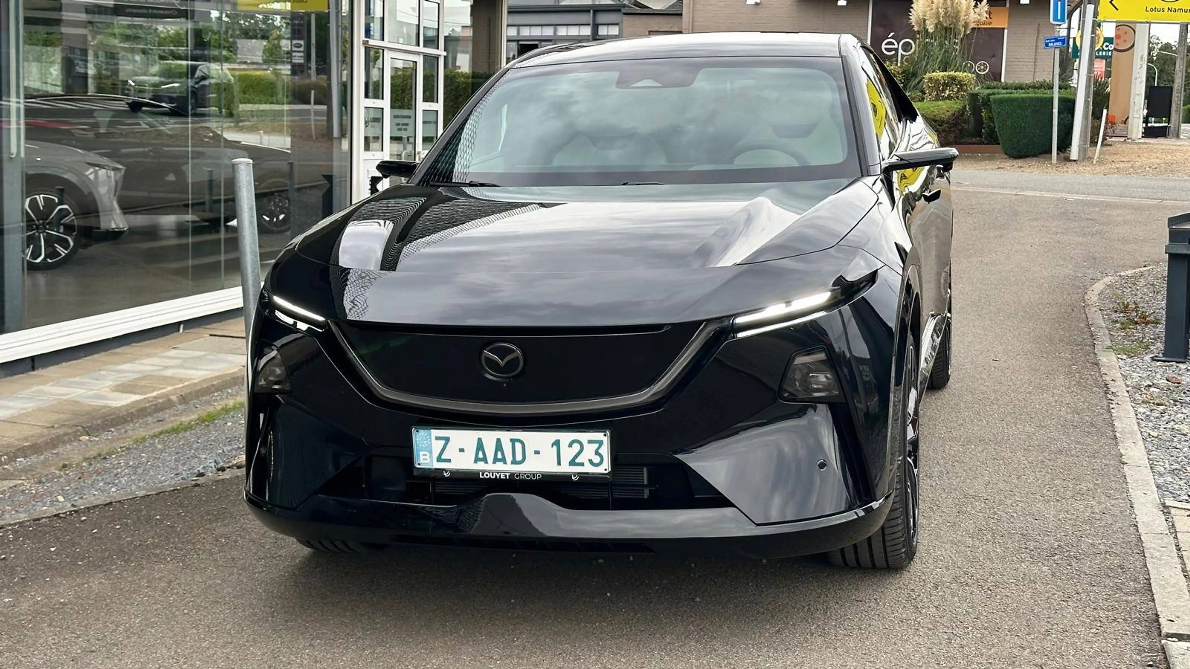 Mazda CX-6e CX-6e 78 kWh Takumi Plus Takumi Plus — photo 2