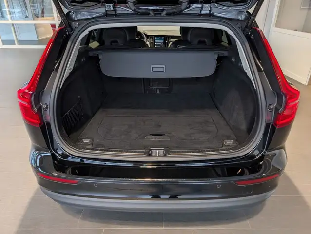 Volvo V60 view 11