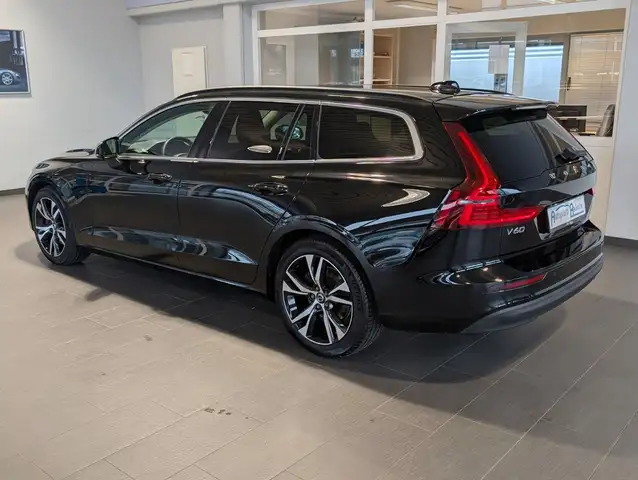 Volvo V60 view 9