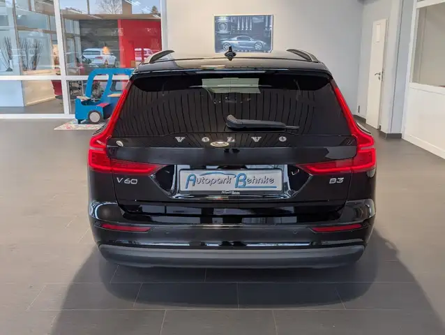 Volvo V60 view 10