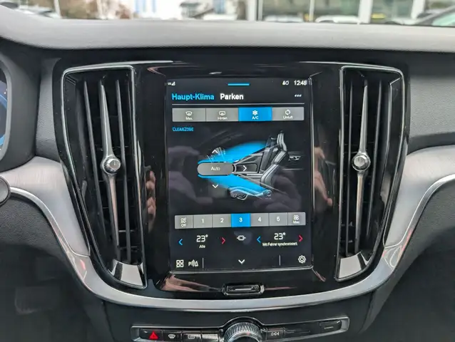 Volvo V60 view 15