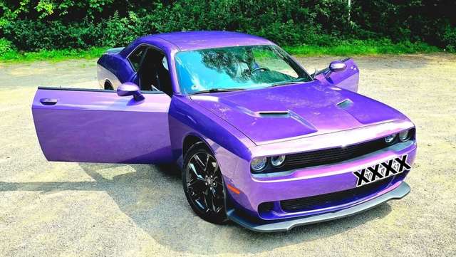 Imagine Dodge Challenger Automatik SXT Plus