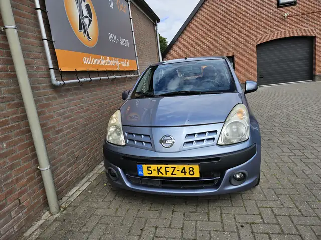 Nissan Pixo view 2