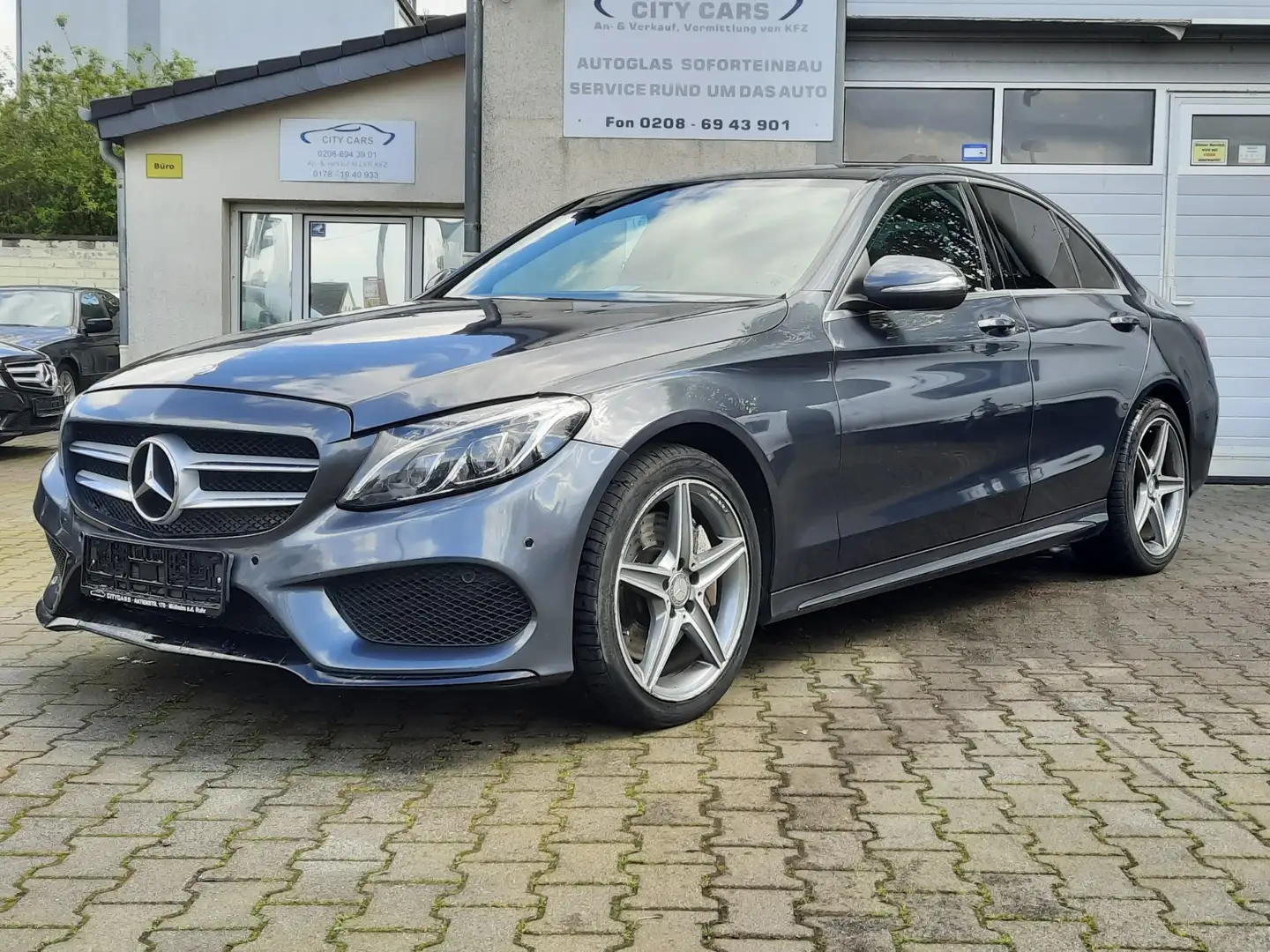 Mercedes-Benz C 300 4Matic 7G-TRONIC AMG Edition Gris - 1