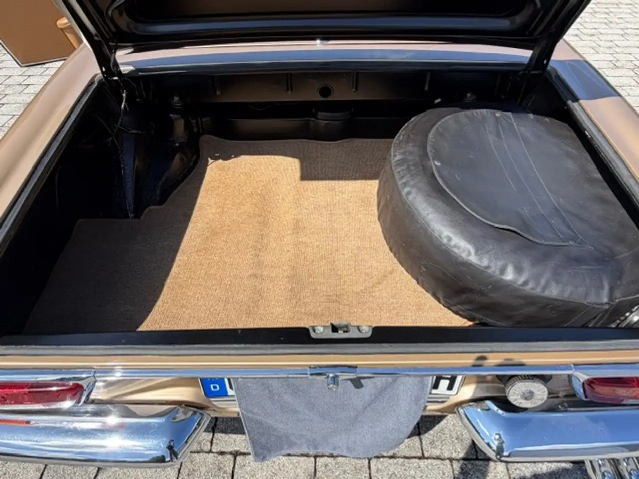 Mercedes-Benz SL 280 Pagode, foto 7