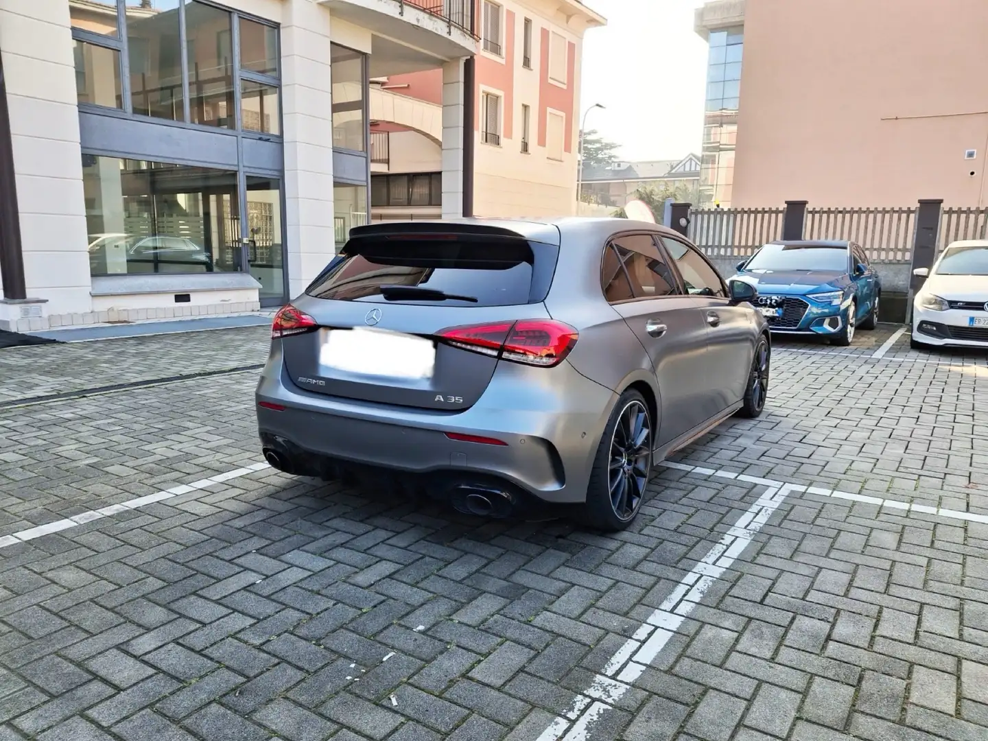 Mercedes-Benz A 35 AMG Race Edition 4matic auto Szary - 2