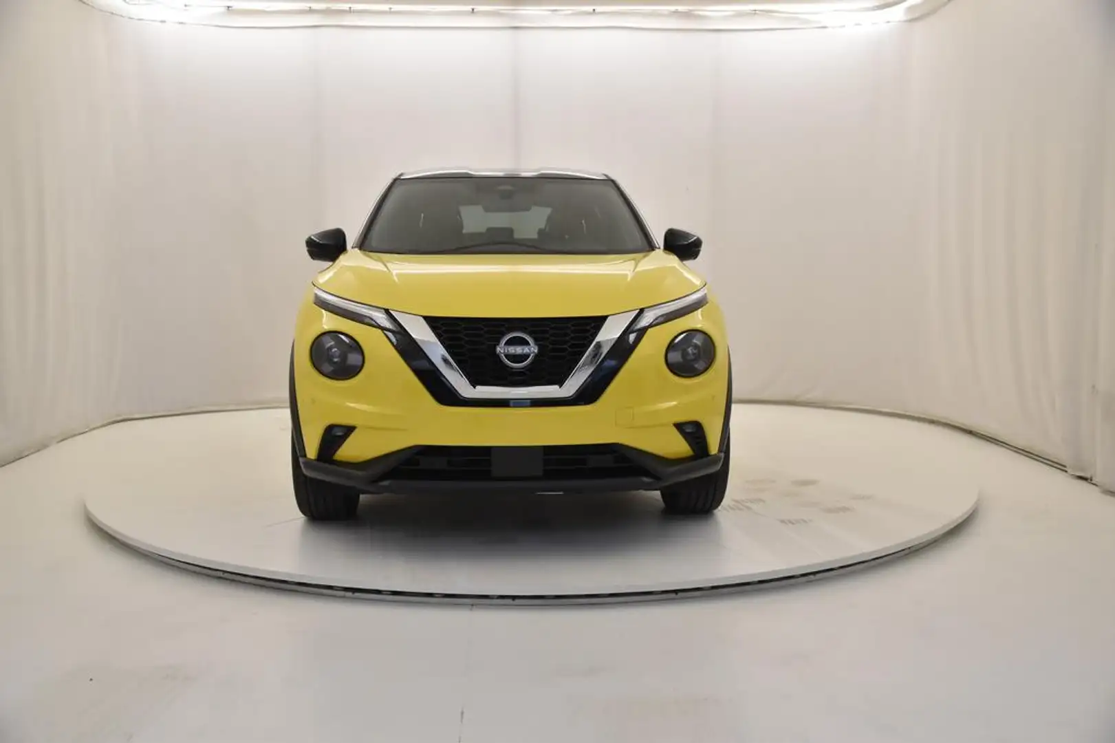 Nissan Juke 1.0 dig-t Tekna 114cv Giallo - 2