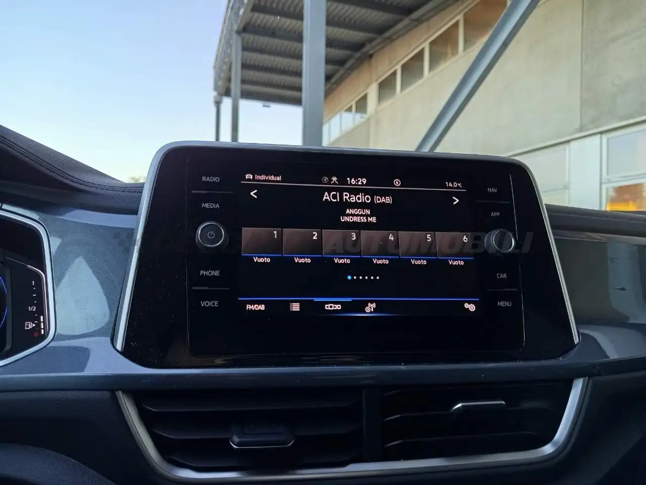 Volkswagen T-Roc 2.0 tdi Style 4motion 150cv dsg, миниатюра 18