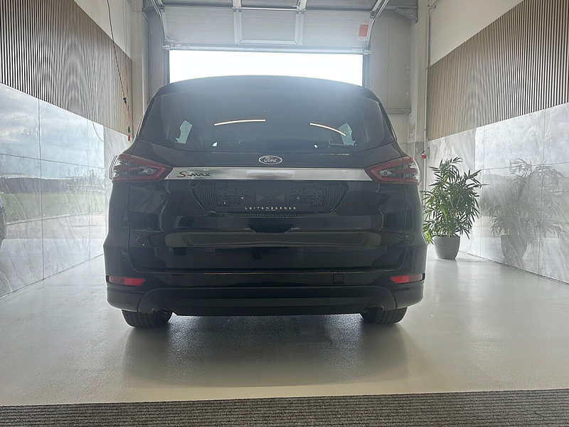 Ford S-Max S-MAX Titanium 2,0 EcoBlue Aut. — photo 5