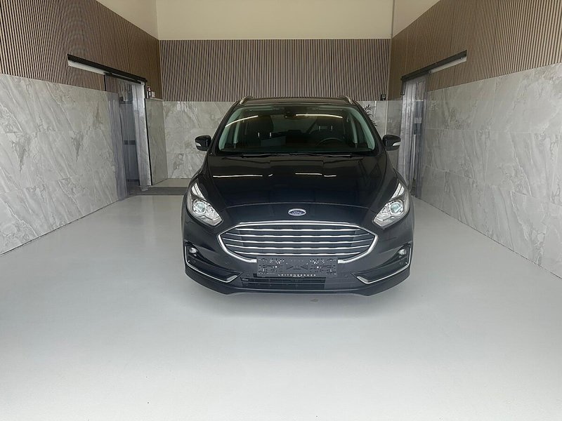 Ford S-Max S-MAX Titanium 2,0 EcoBlue Aut. — photo 2