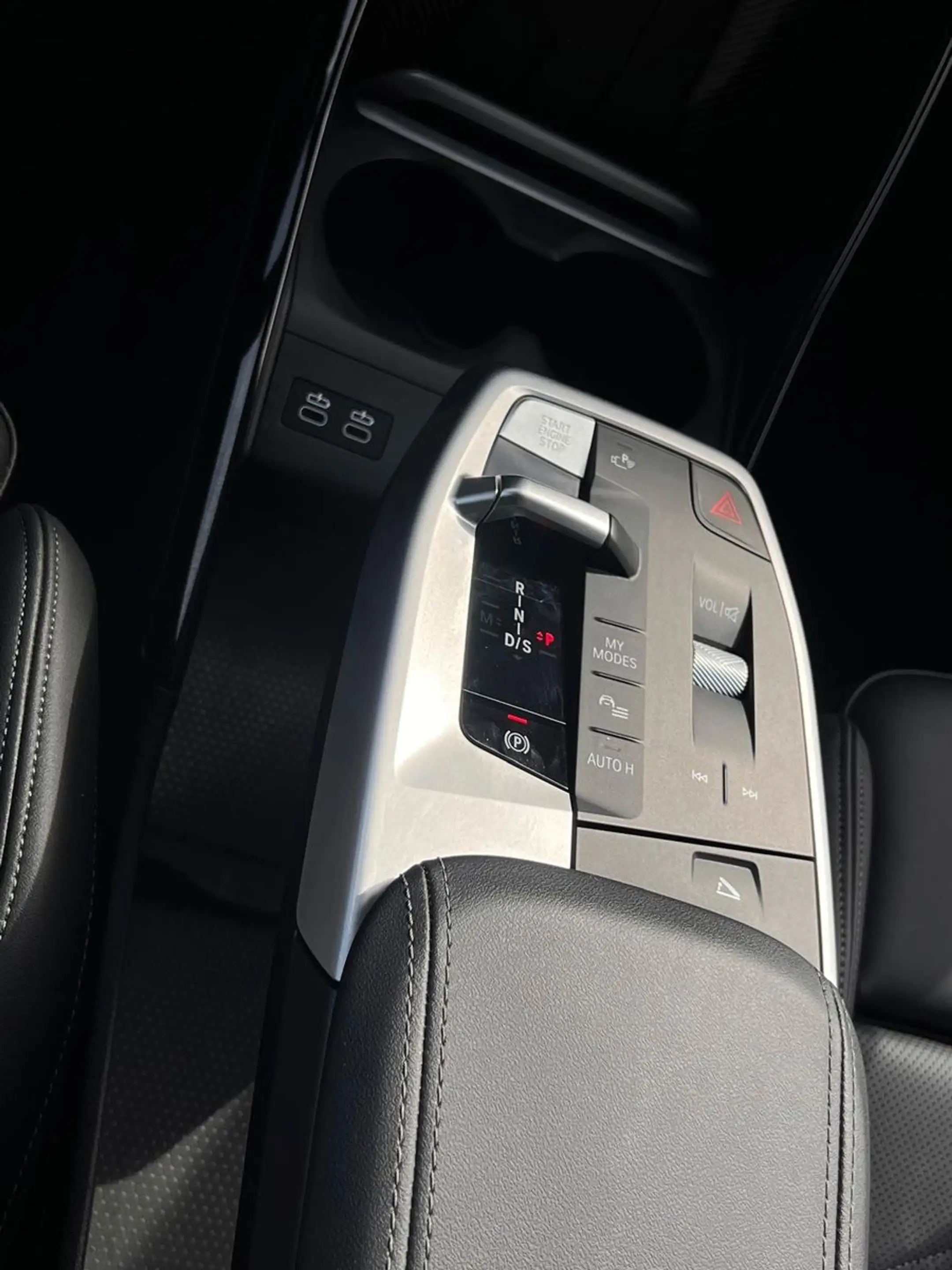 BMW 218 M SPORT /Kamera/Leder/adapLED — photo 13
