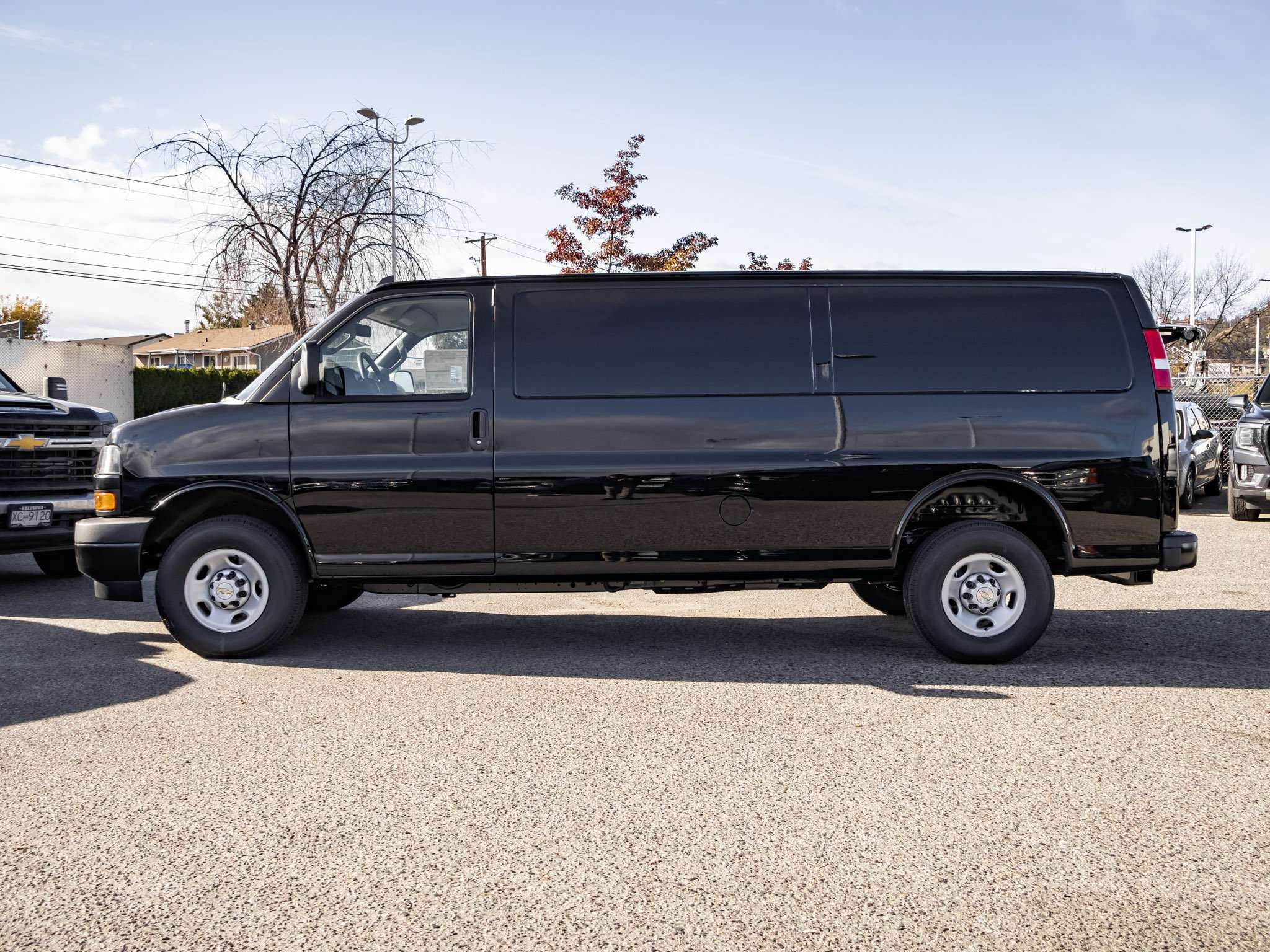 2025 Chevrolet Express 3500 Cargo Van