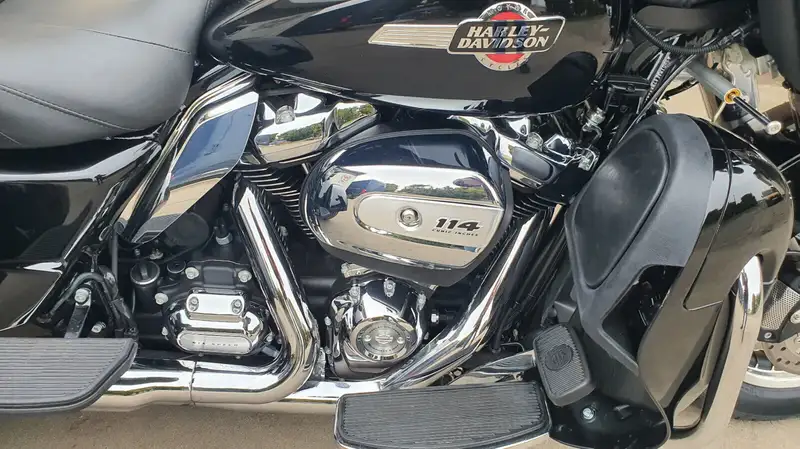 Harley-Davidson Tri Glide - foto 8