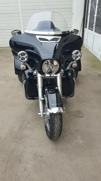 Harley-Davidson Tri Glide - foto 4