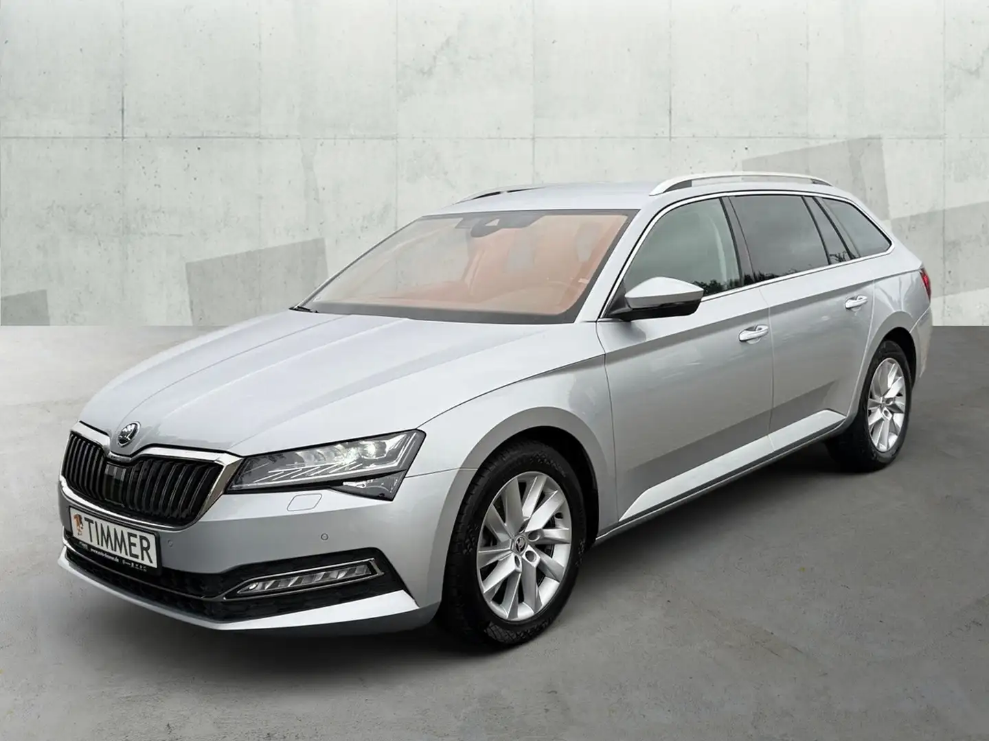 Skoda Superb 2.0 TDI DSG STYLE *AHK *LED *RKAM *TEMPO *NAVI *L Argento - 2