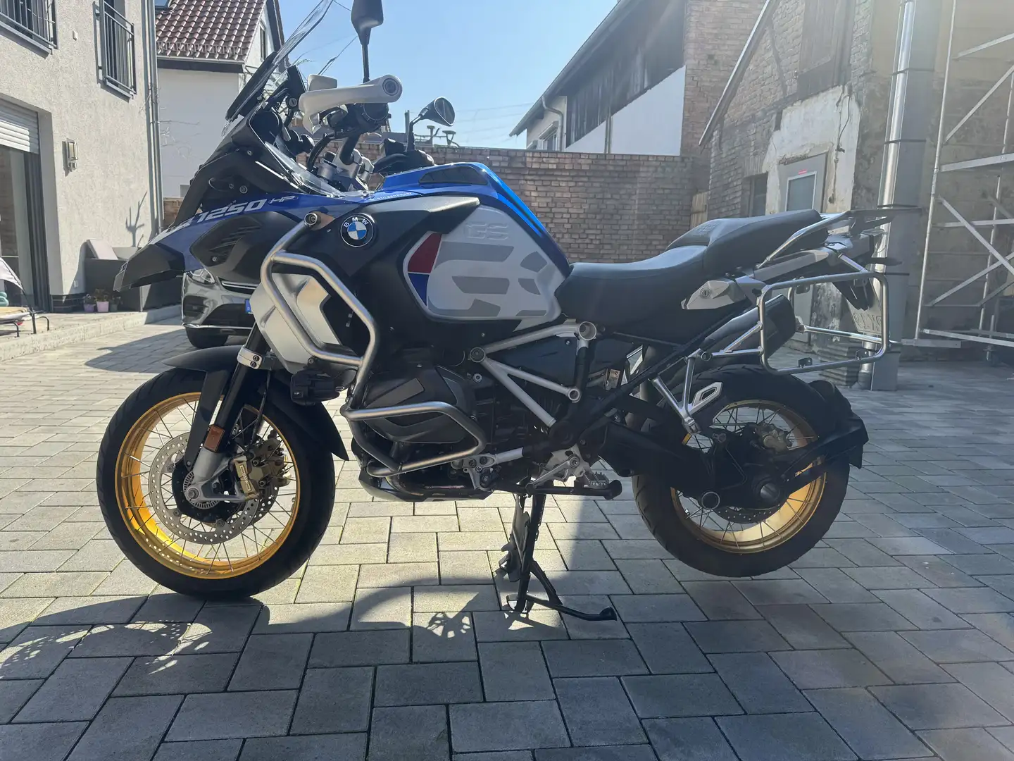 BMW R 1250 GS Adventure alle Pakete /BMW Navi - 1