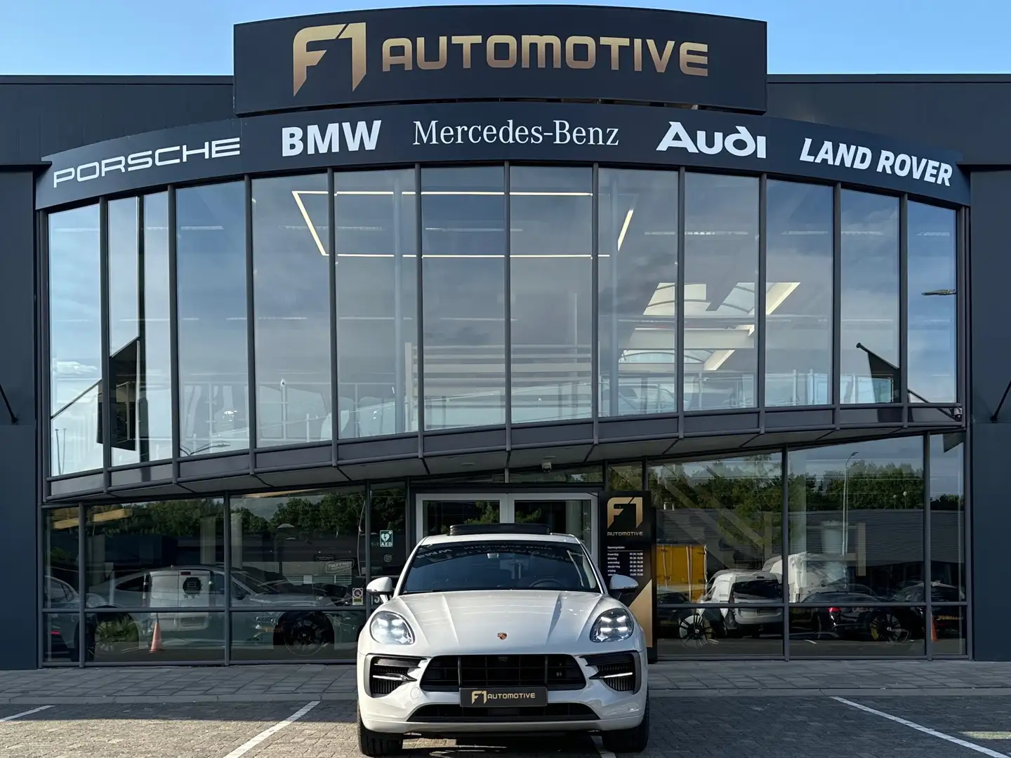 Porsche Macan 2.9 GTS Pano|Sportdesign|Chrono|Luchtv|Trekhaak Grijs - 2