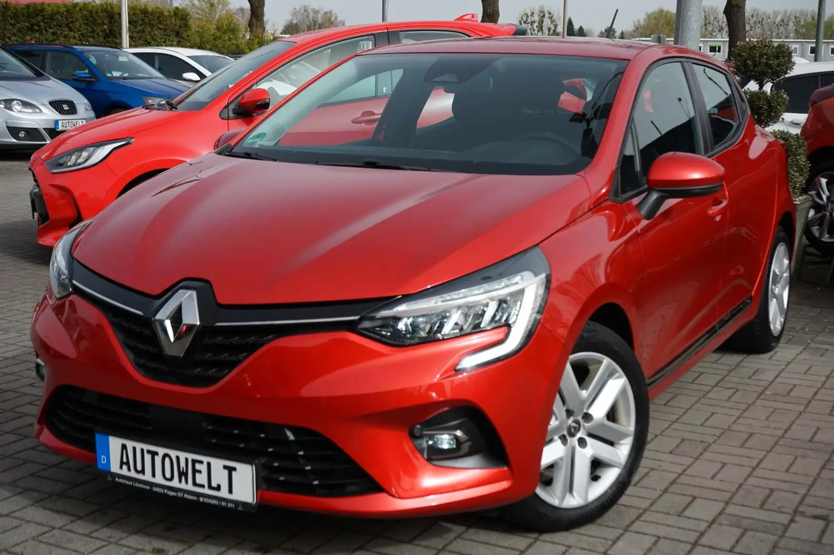 Renault Clio TCe 100 LPG Intens Red - 1