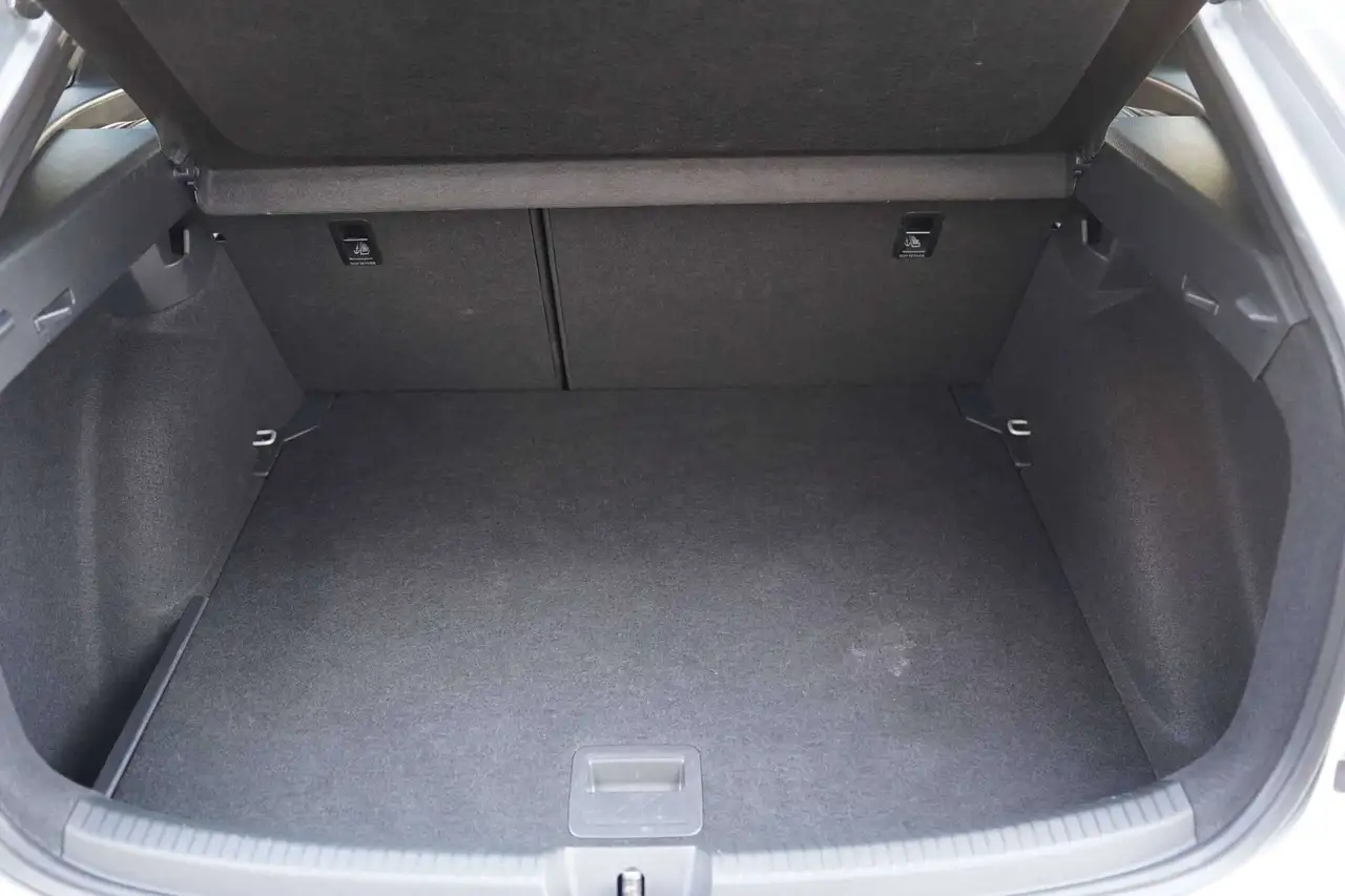 Volkswagen Taigo 85 kW DSG *SFEERVERLICHTING/ DODEHOEK / ZETELVERWARMING / ADAPTIEVE CRUISE CONTROL / DRAADLOOS LADEN, миниатюра 14