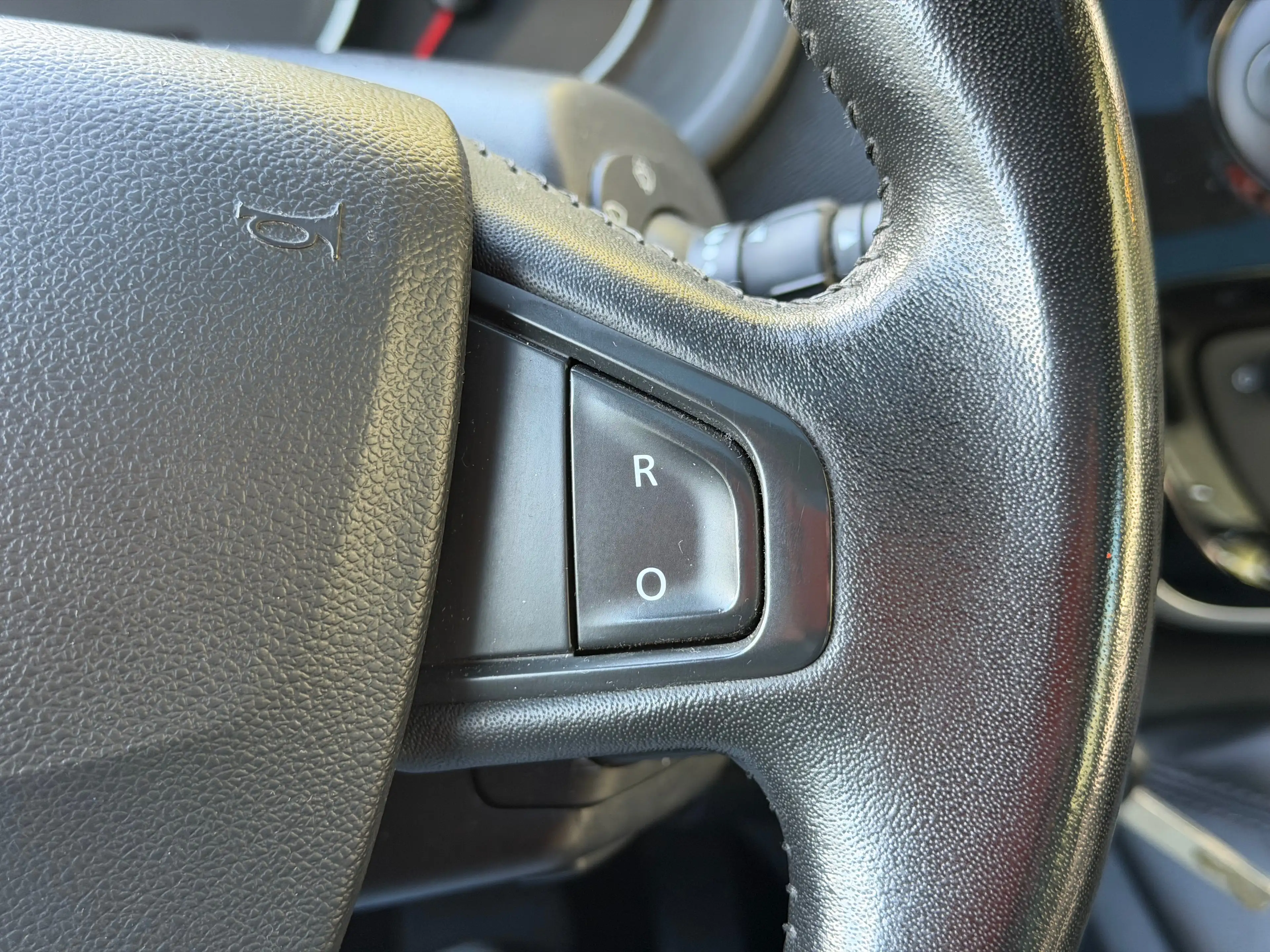 Renault Kangoo Luxe 1.5 dCi+TÜV NEU+PANO+AHK+KLIMA+NAVI+BLEUTOOTH+ — photo 15