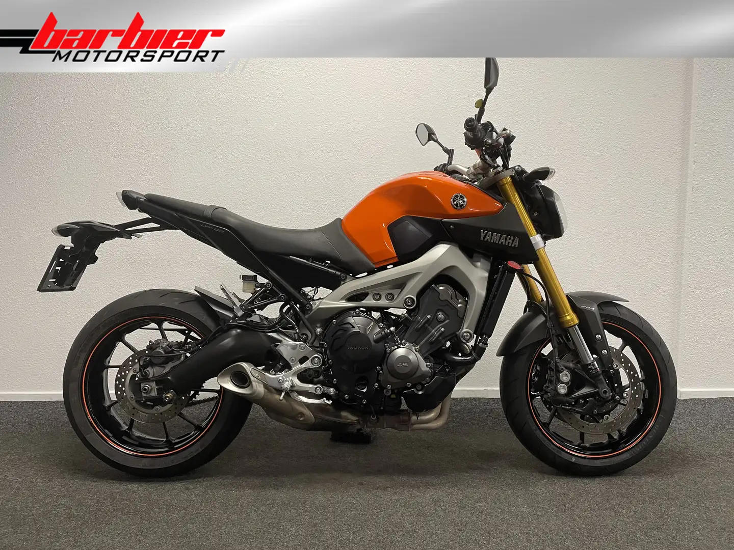 Yamaha MT-09 ABS Narancs - 1