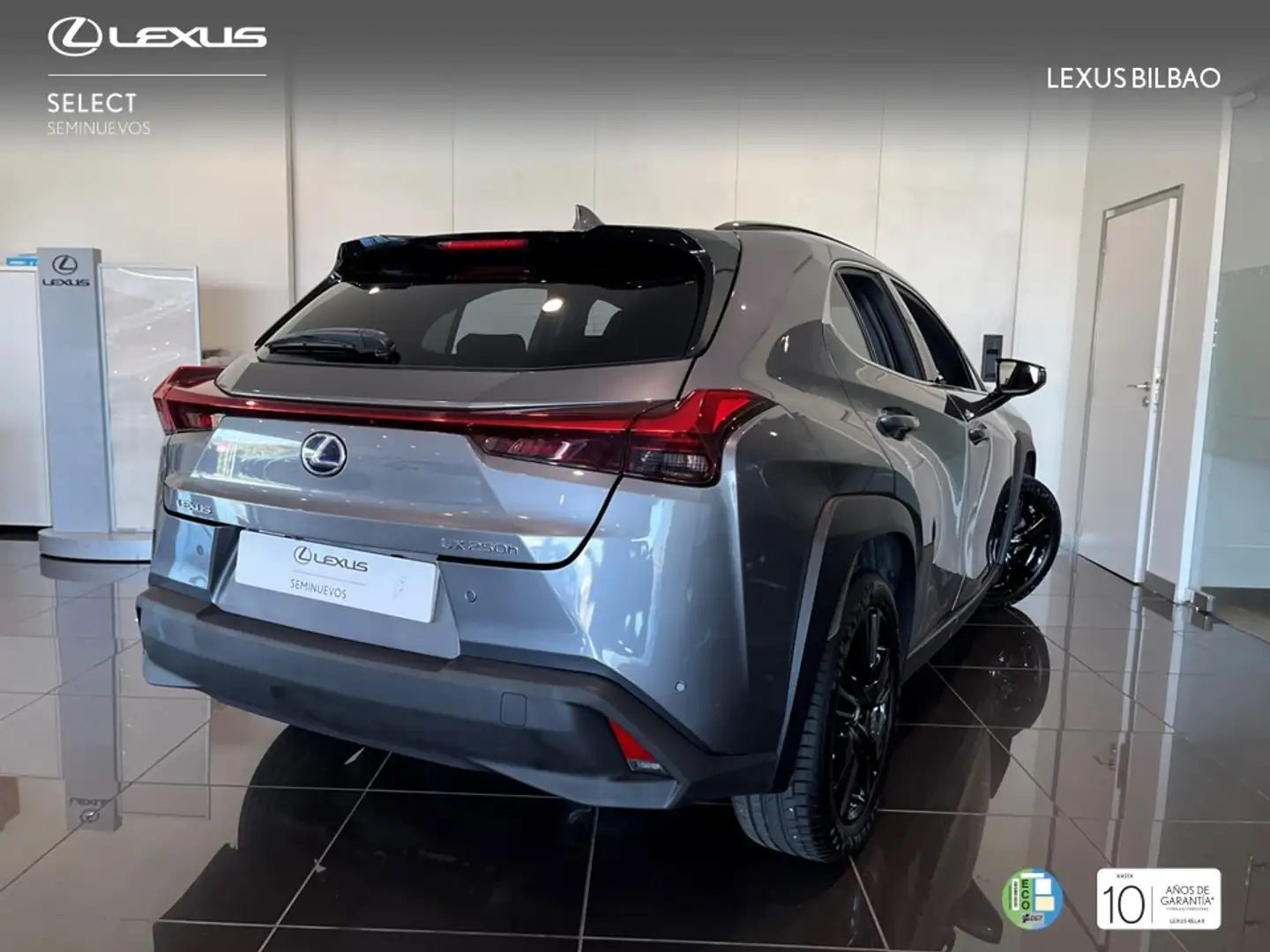 Lexus UX 250h Style 2WD Grigio - 2