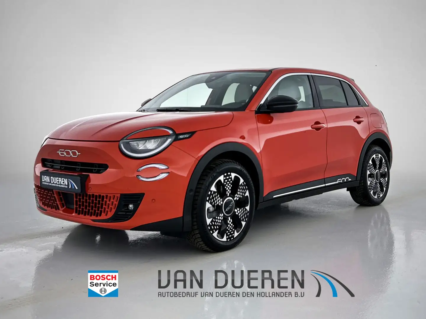 Fiat 600e La Prima 54 kWh Leder, Carplay, Adaptive Cruise Naranja - 1