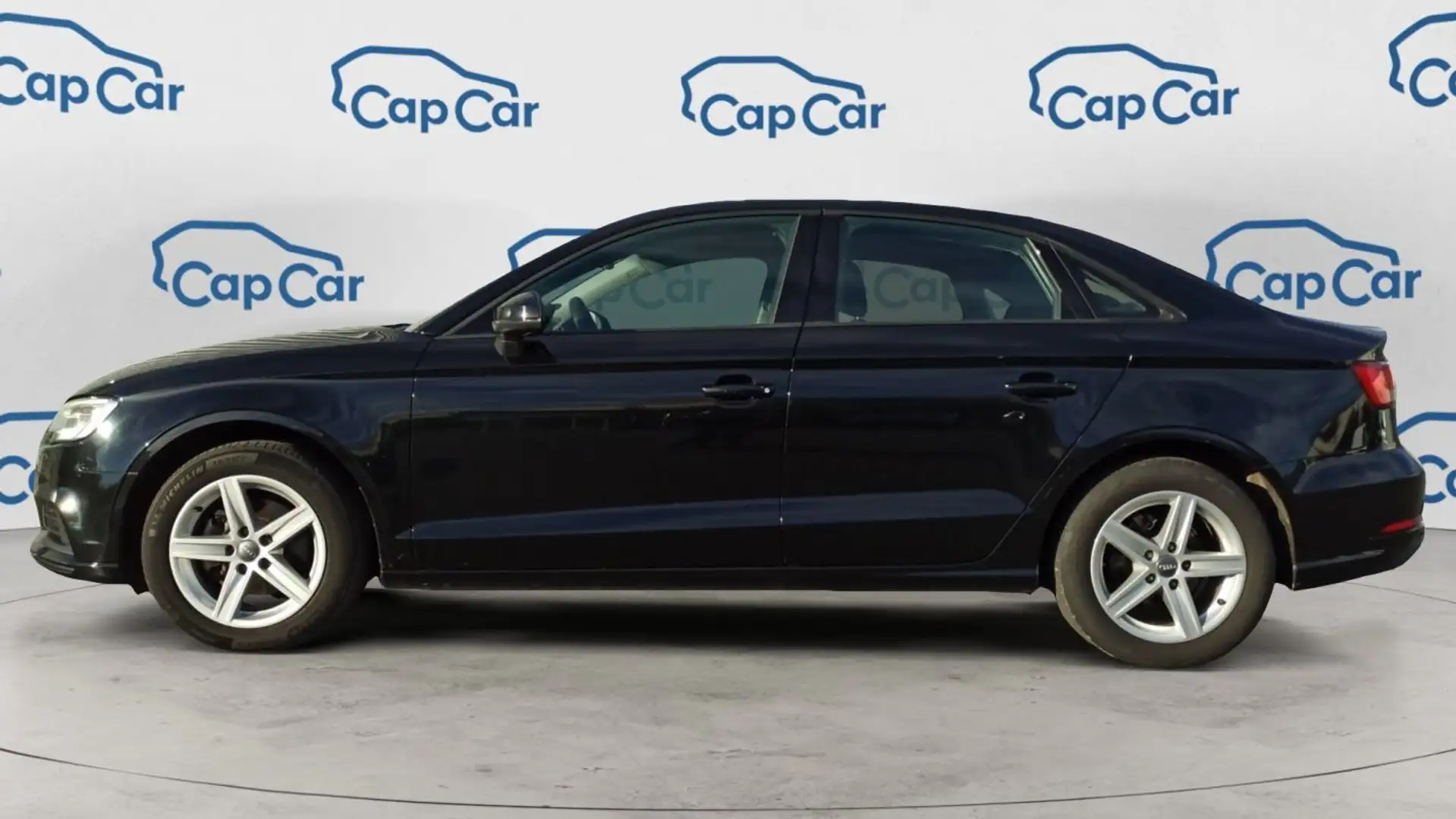 Audi A3 III 30 TDI 116 S-Tronic 7 Business Line Noir - 2