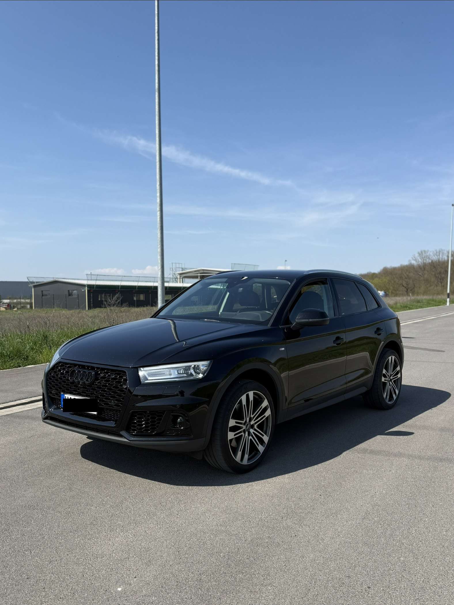 Second hand Audi Q5 3.0