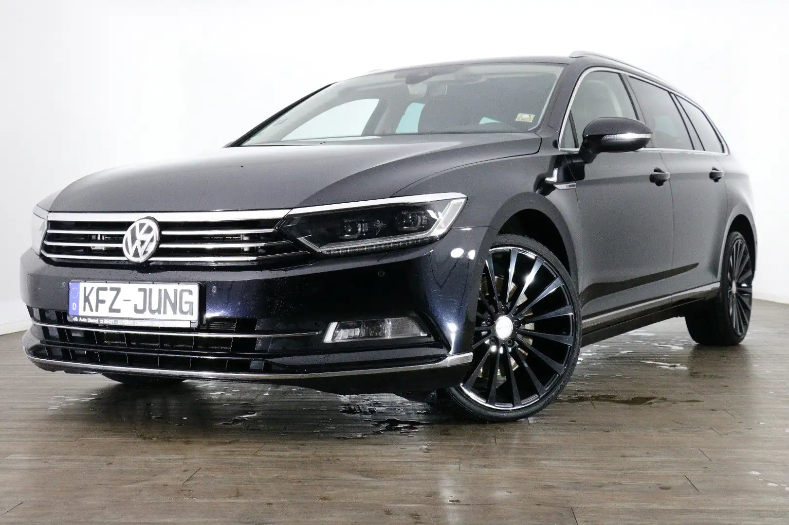 Volkswagen Passat Variant Highline 4Motion/R-Line/LED/Leder Negro - 1