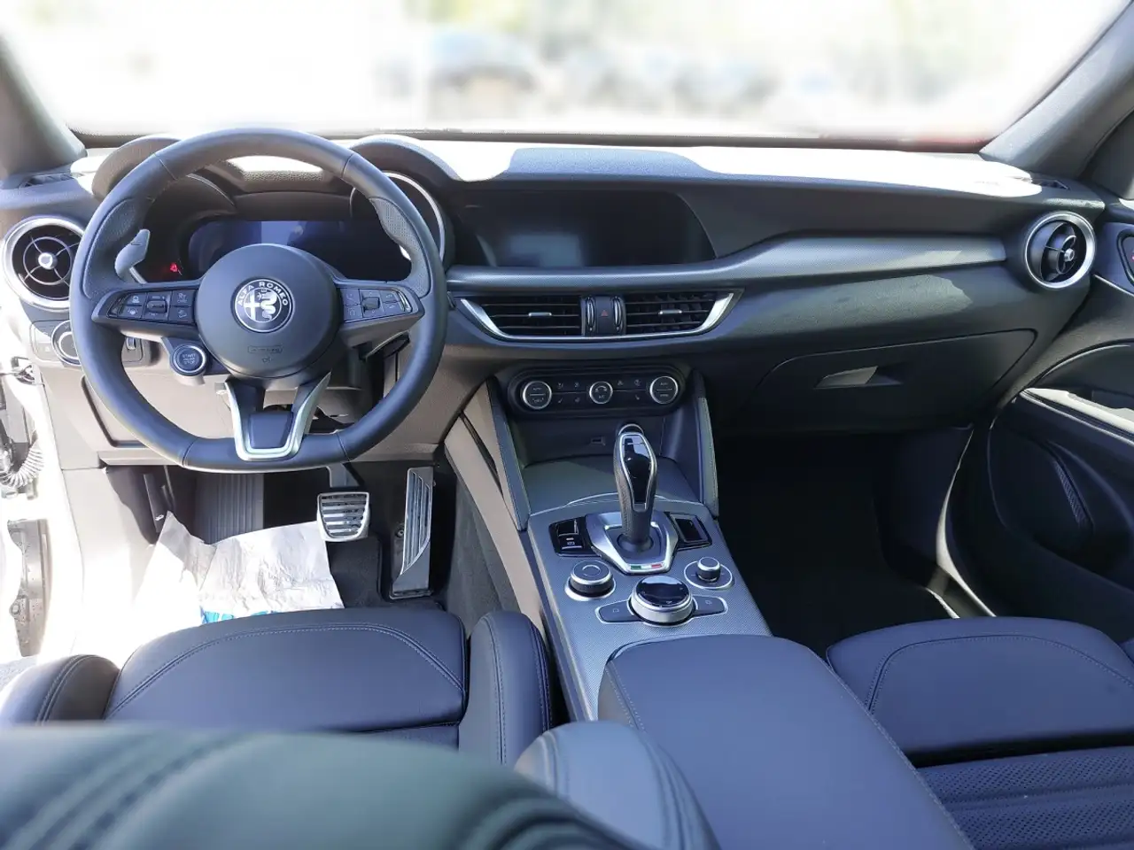 Alfa Romeo Stelvio 2024