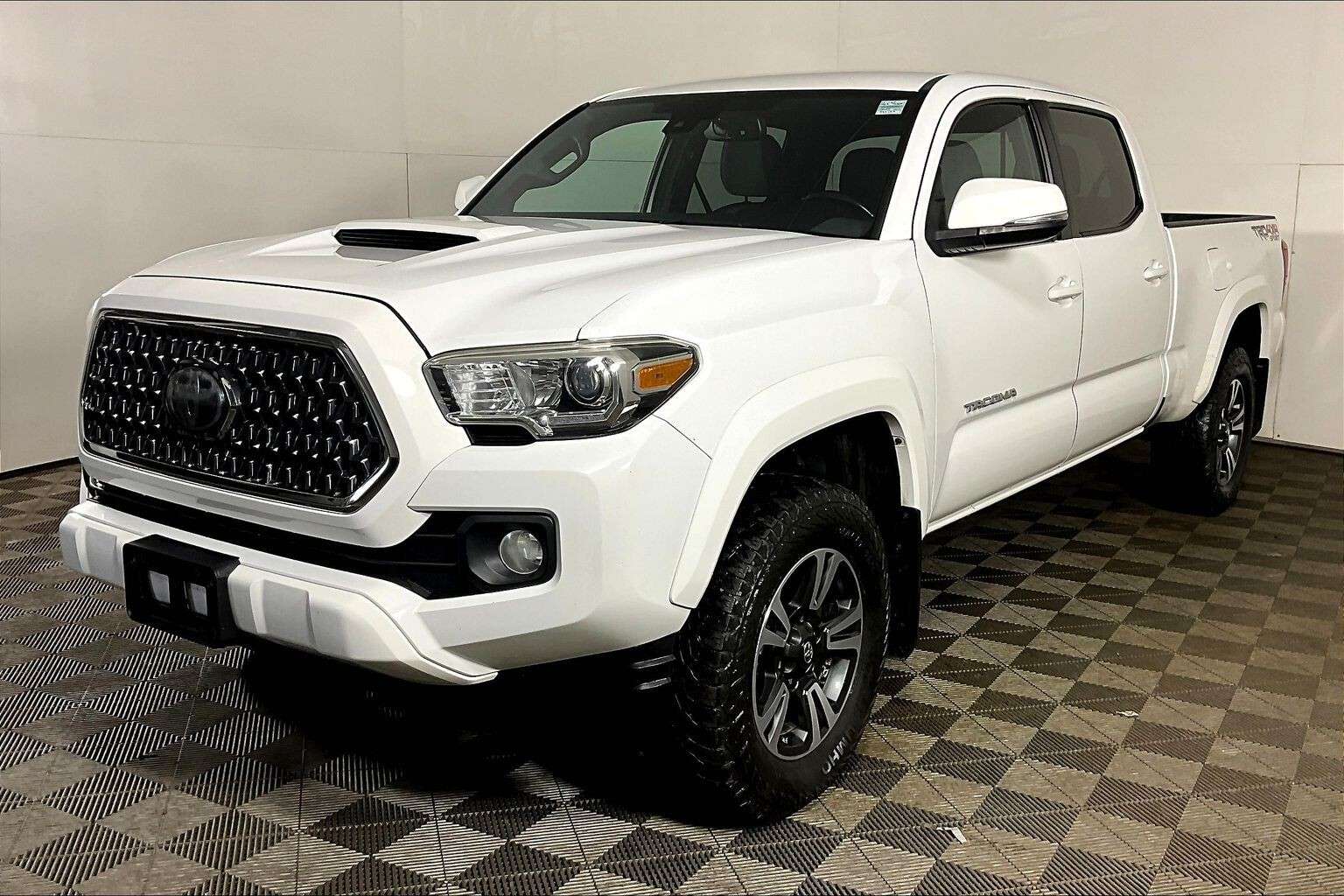 used 2018 Toyota Tacoma car, priced at $24,998
