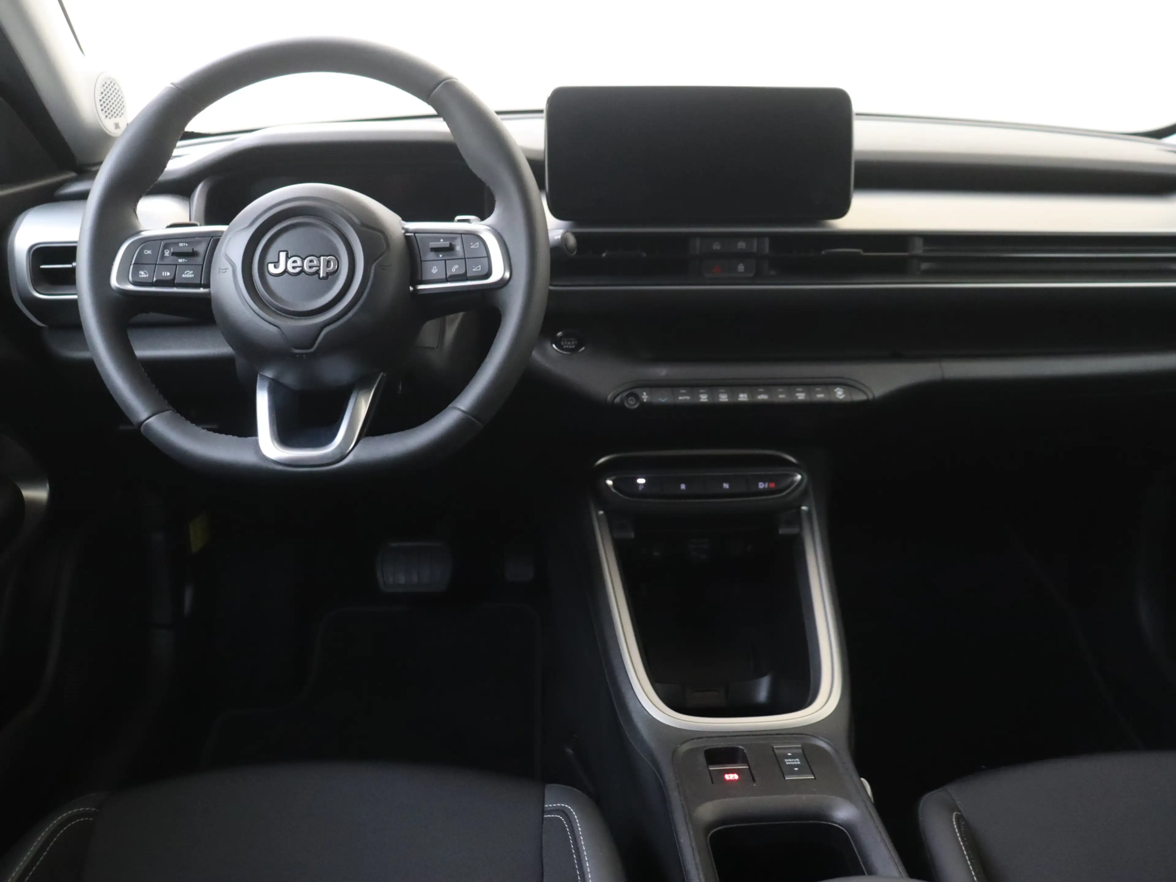 Jeep Avenger 1.2 e-Hybrid Summit YP — photo 5