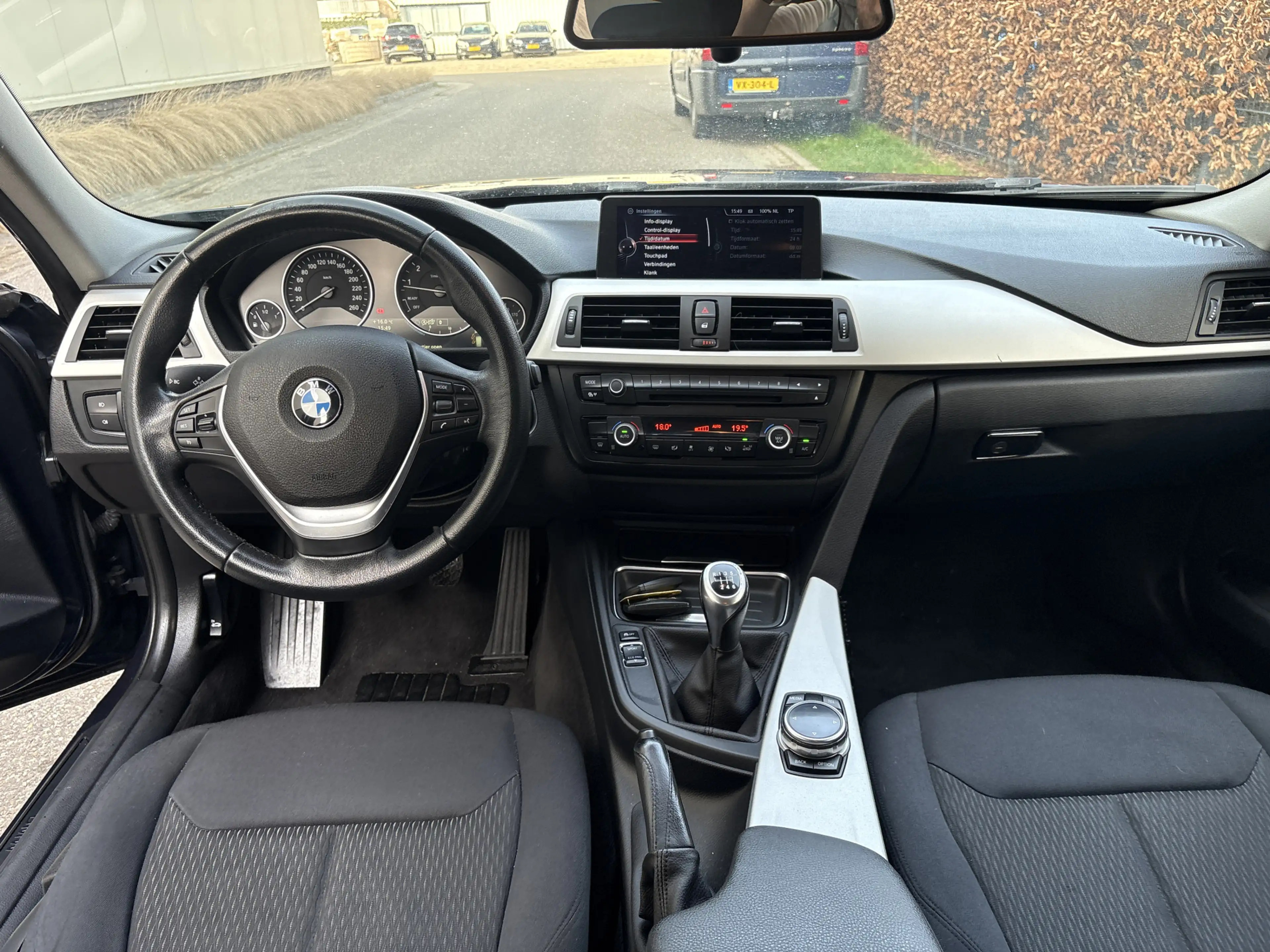 BMW 316 3-serie Touring 316i Executive Upgrade / NAVI / AI — photo 3