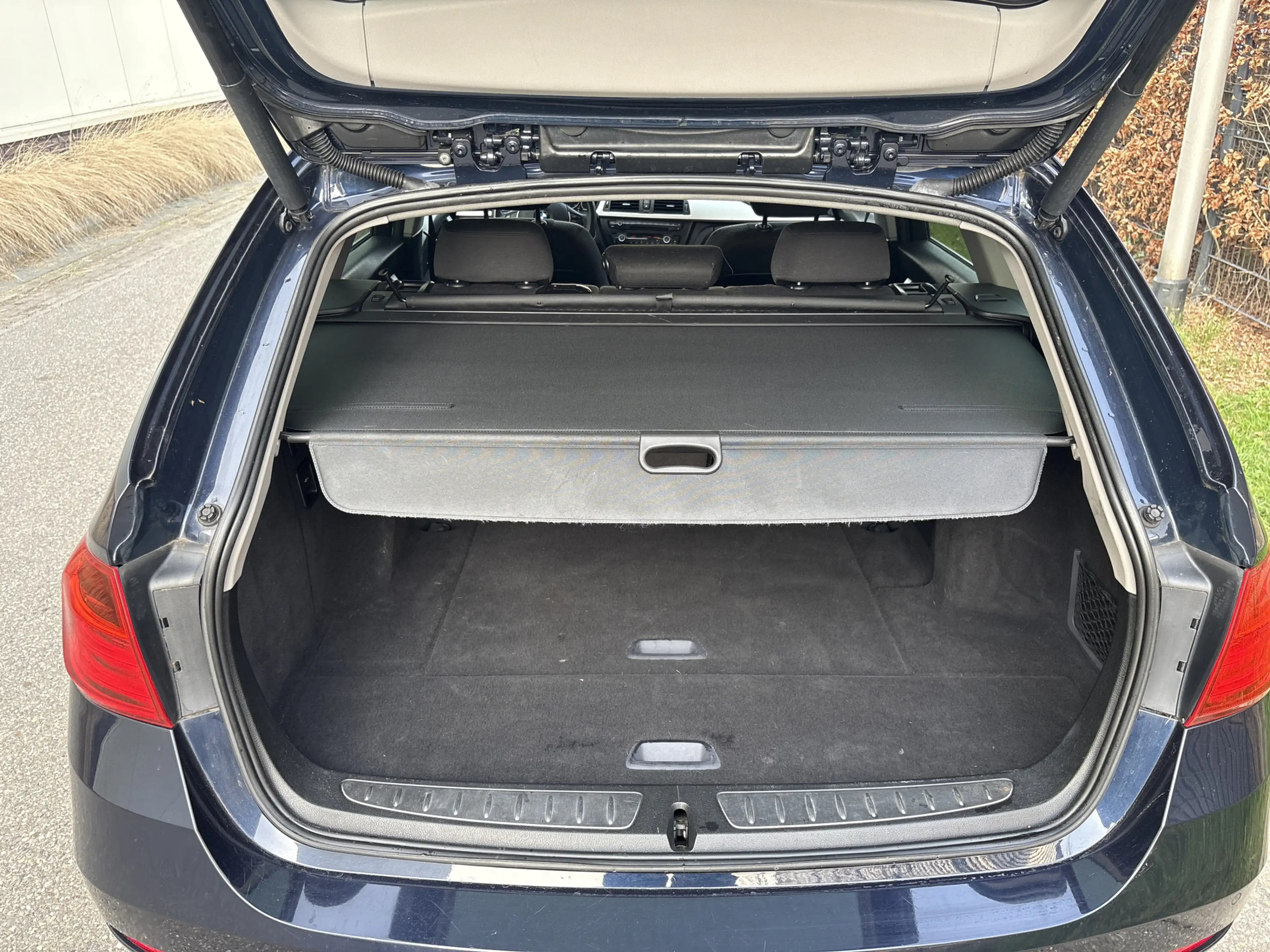 BMW 316 3-serie Touring 316i Executive Upgrade / NAVI / AI — photo 16