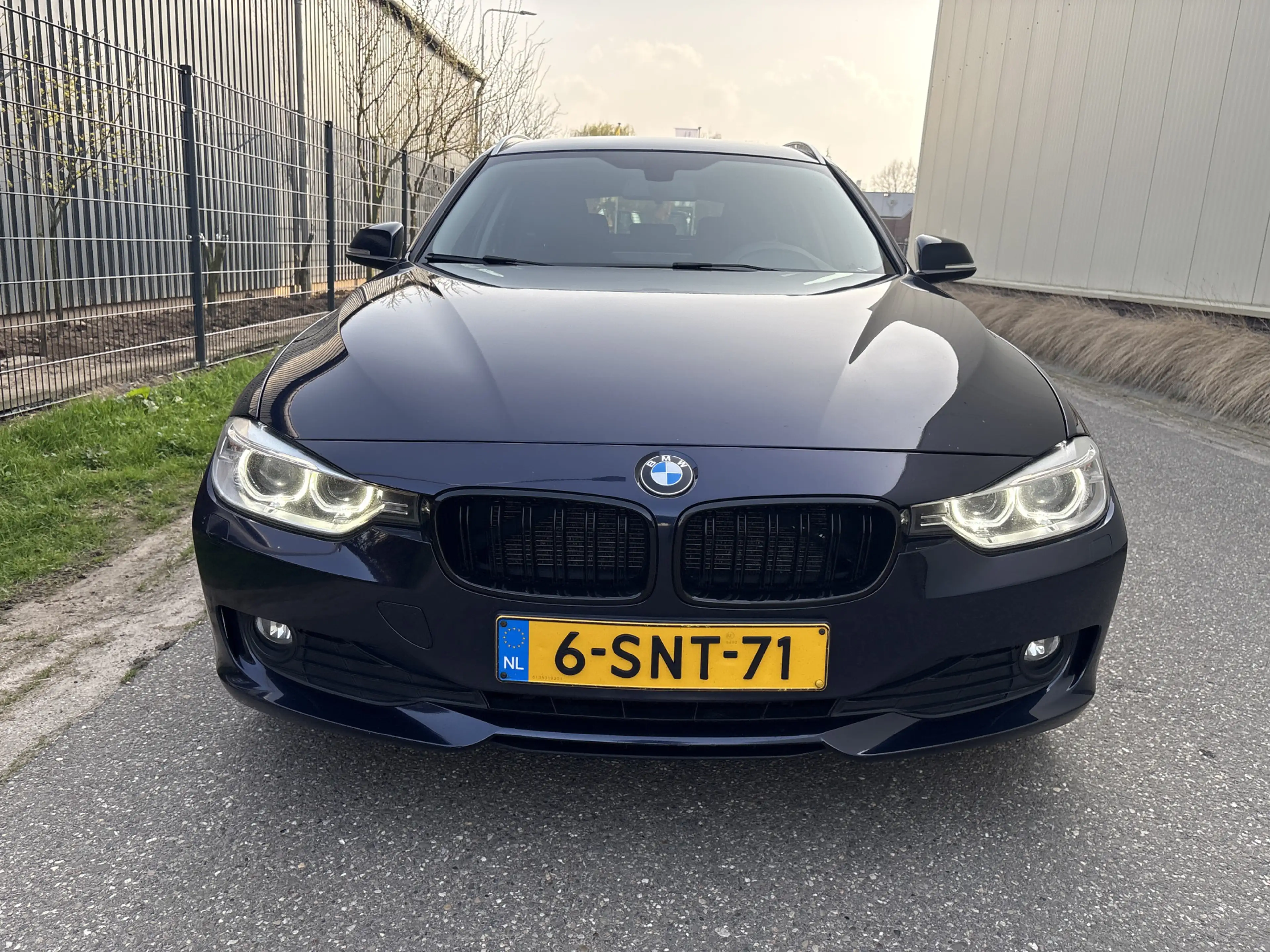 BMW 316 3-serie Touring 316i Executive Upgrade / NAVI / AI — photo 21