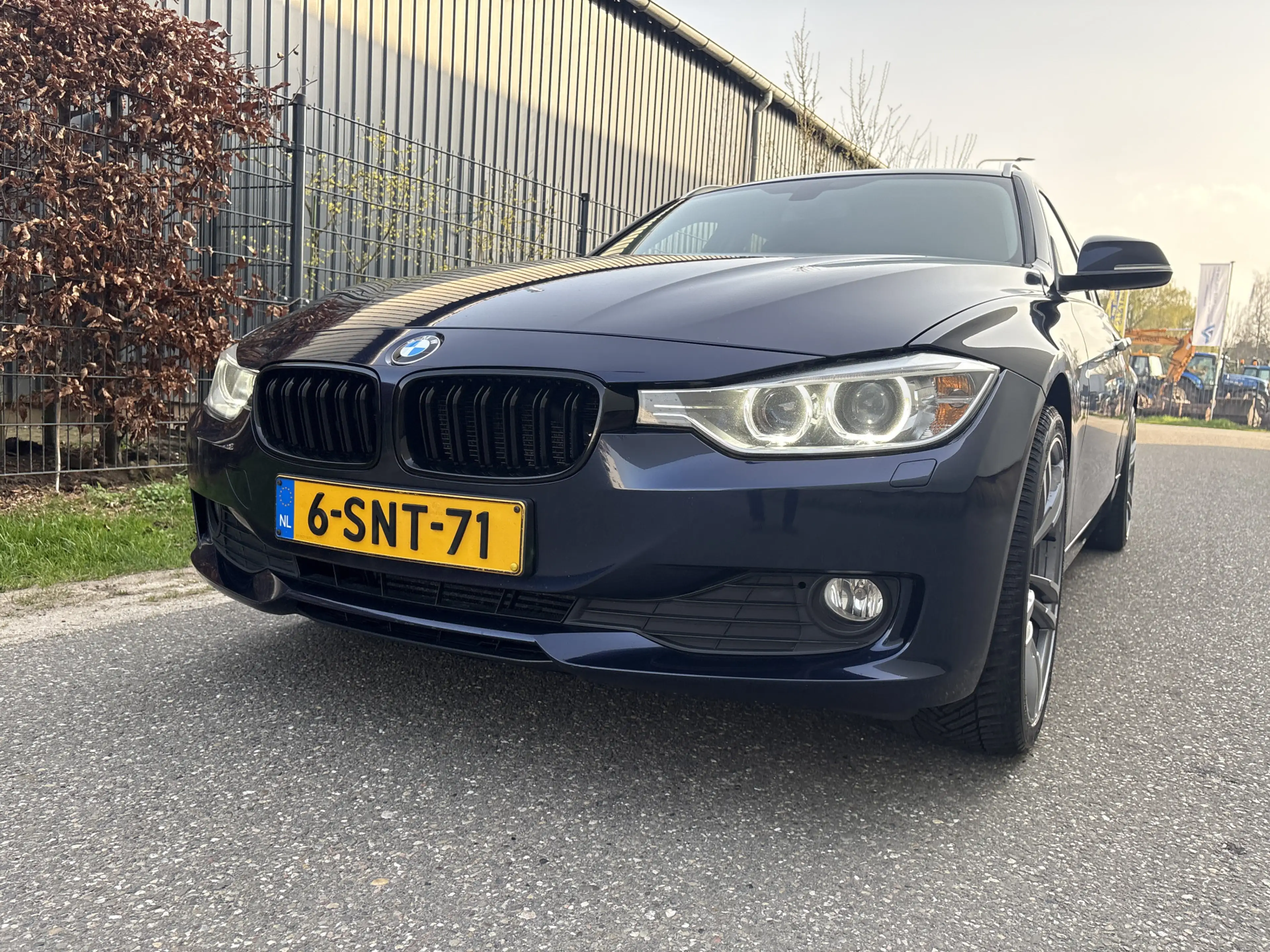 BMW 316 3-serie Touring 316i Executive Upgrade / NAVI / AI — photo 22