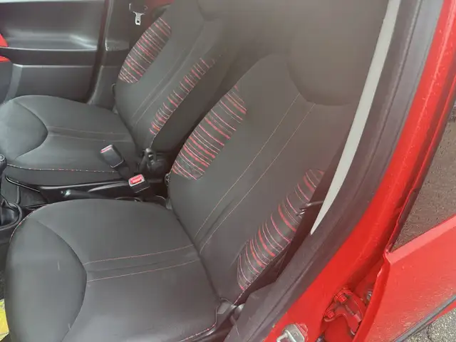 Citroen C1 view 6